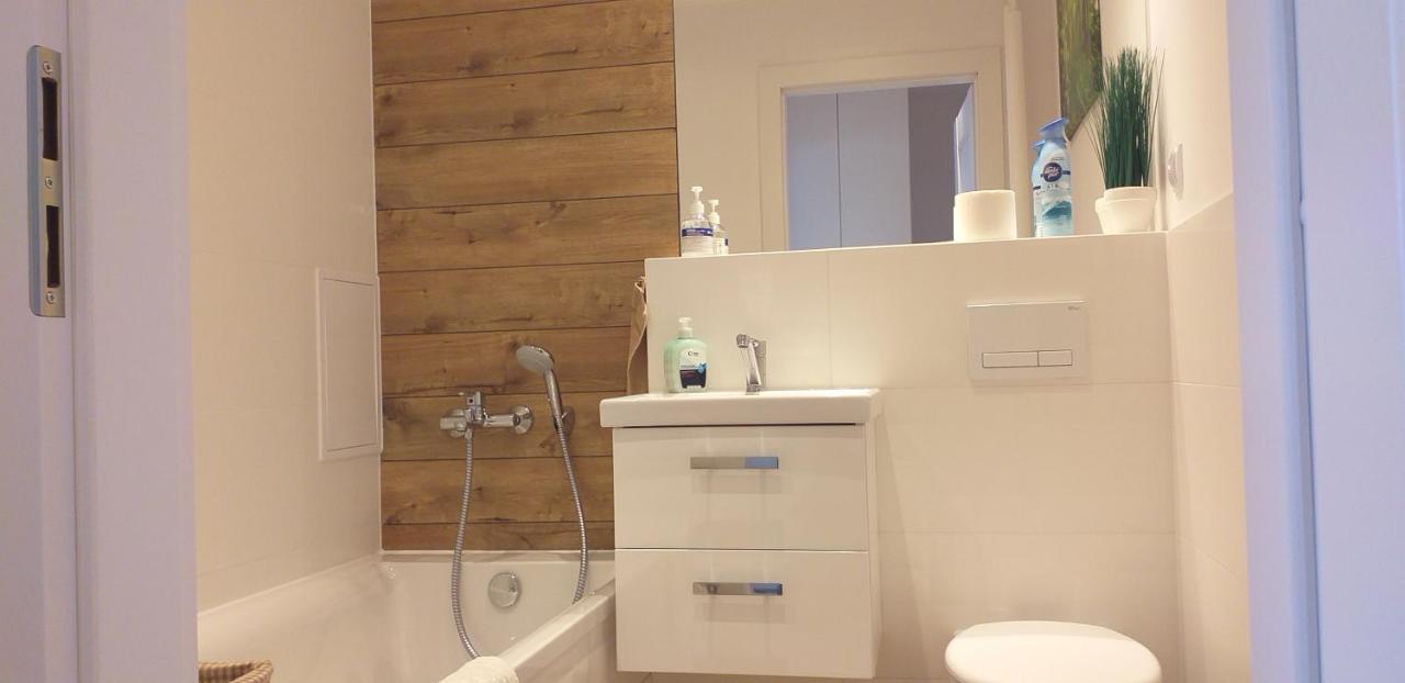 Appartamento Apartament Wik-Mar Elblag Esterno foto